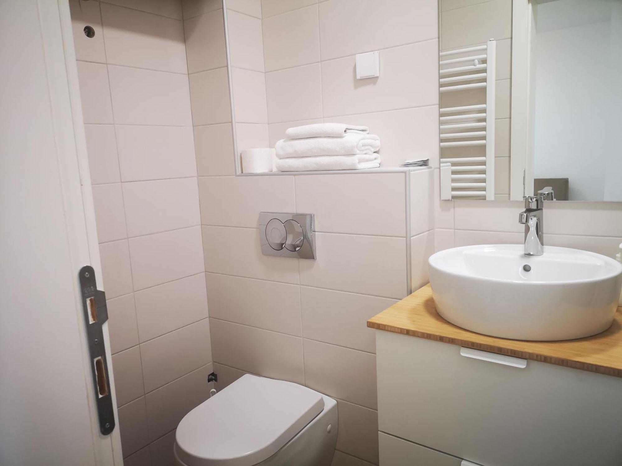Filinhome Papa Suite 2 Újvidék Kültér fotó
